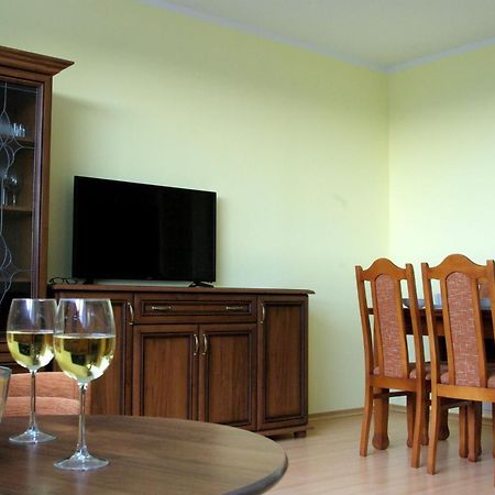 Appartement Apartament Z Widokiem Na Latarnie à Kołobrzeg Extérieur photo